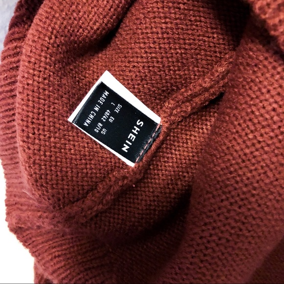 Gorgeous Open Knit Cropped Sweater - Picture 4 of 4